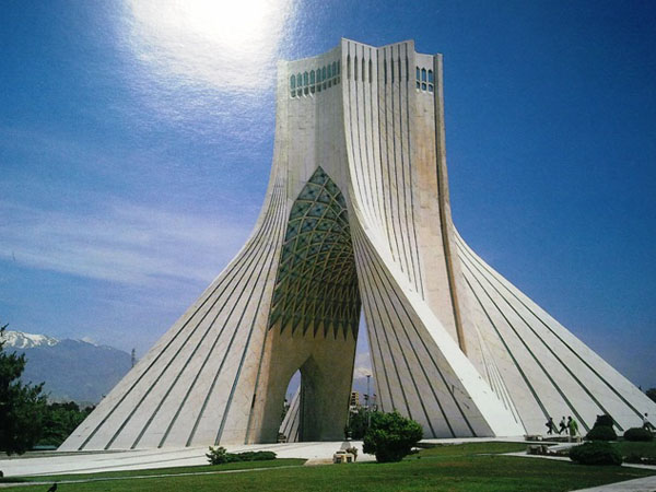 تهران گردی در عید نوروز تهران گردی در عید نوروز