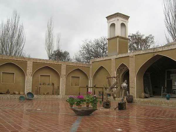 سفر به نراق سفر به نراق